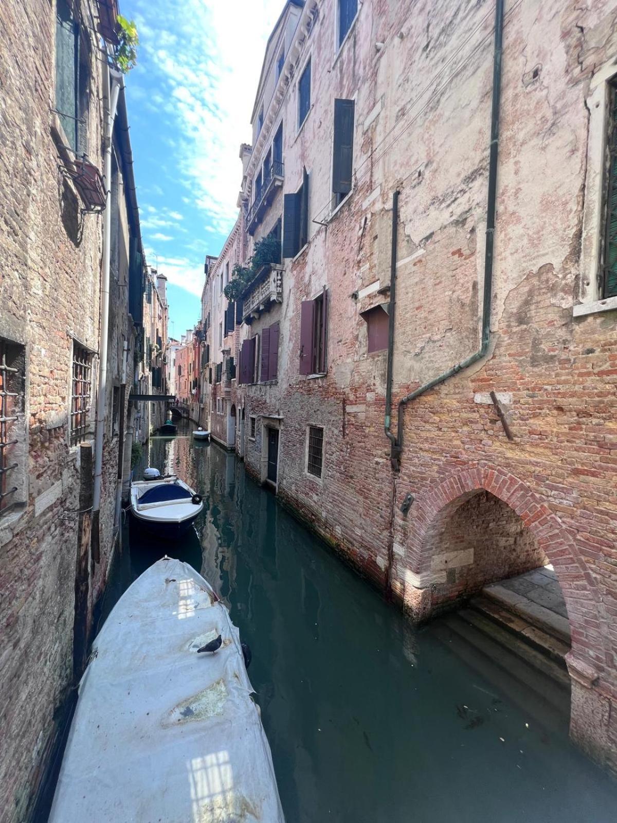 Palazzo Titti Rialto Suites Venetië Buitenkant foto