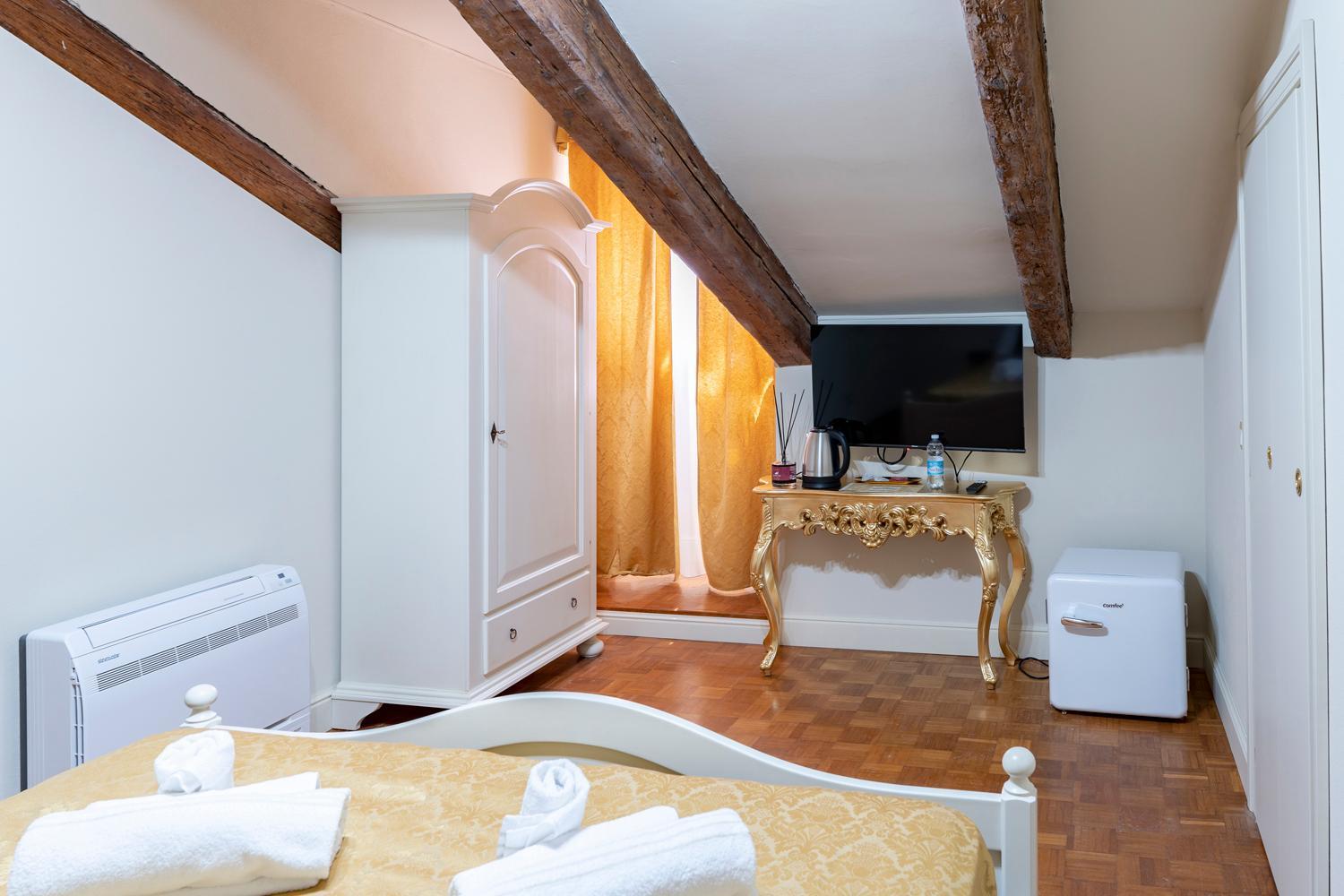 Palazzo Titti Rialto Suites Venetië Buitenkant foto
